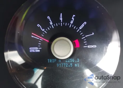 2012 Ford Mustang V6 из США, поврежденный, VIN 1ZVBP8EM1C5237213